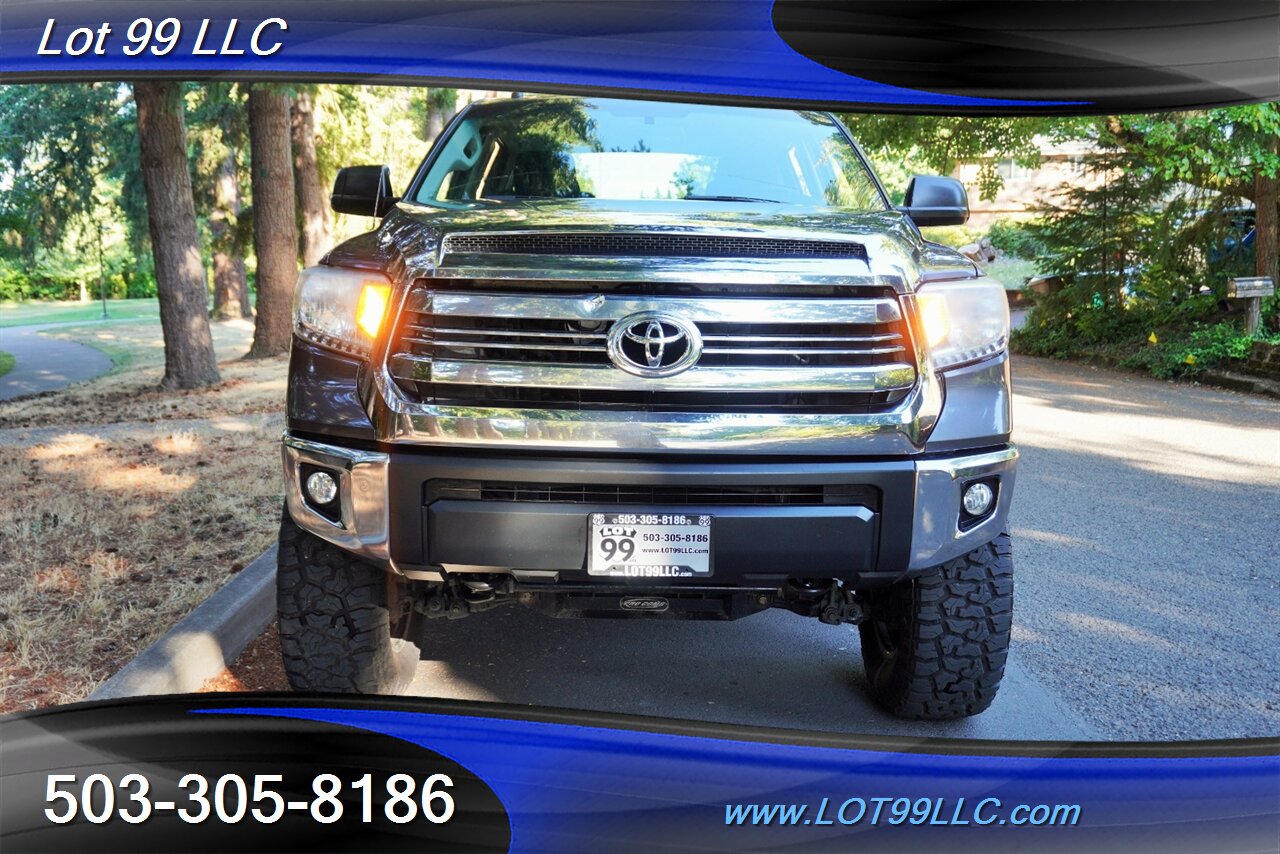 2016 Toyota Tundra SR5 4X4 Crew Max V8 5.7L Auto Short Bed LIFTED LIFTED Black 20 Wheels Newer OFF ROAD TIRES - Photo 5 - Milwaukie, OR 97267