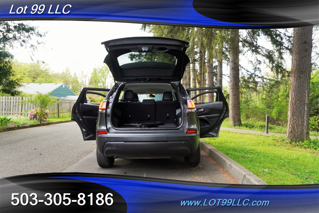 2019 Jeep Cherokee Latitude Plus 4X4 Only 56K Low MIles Premium Wheel  Newer Tires 29 MPG - Photo 29 - Milwaukie, OR 97267