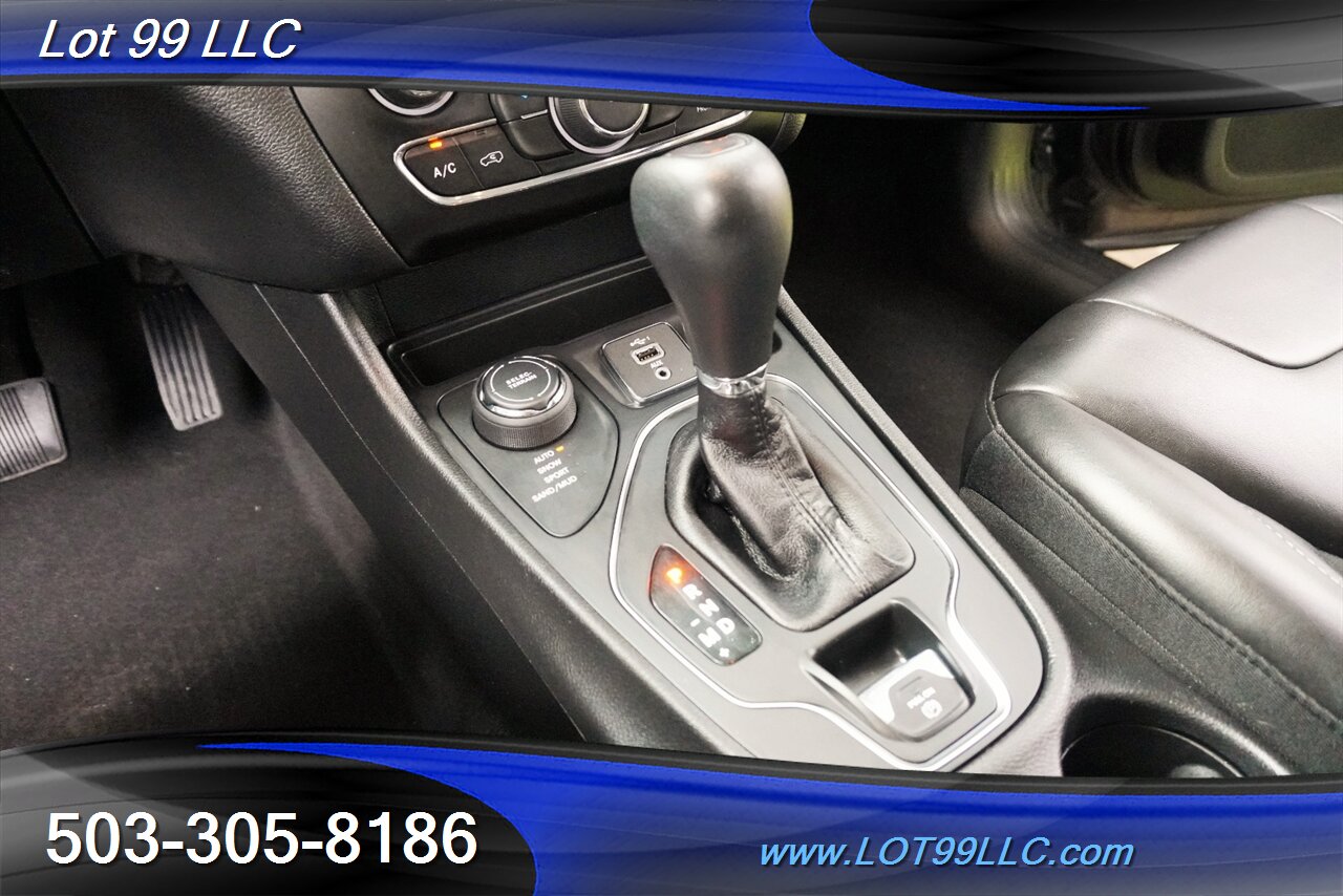 2019 Jeep Cherokee Latitude Plus 4X4 Only 56K Low MIles Premium Wheel  Newer Tires 29 MPG - Photo 23 - Milwaukie, OR 97267