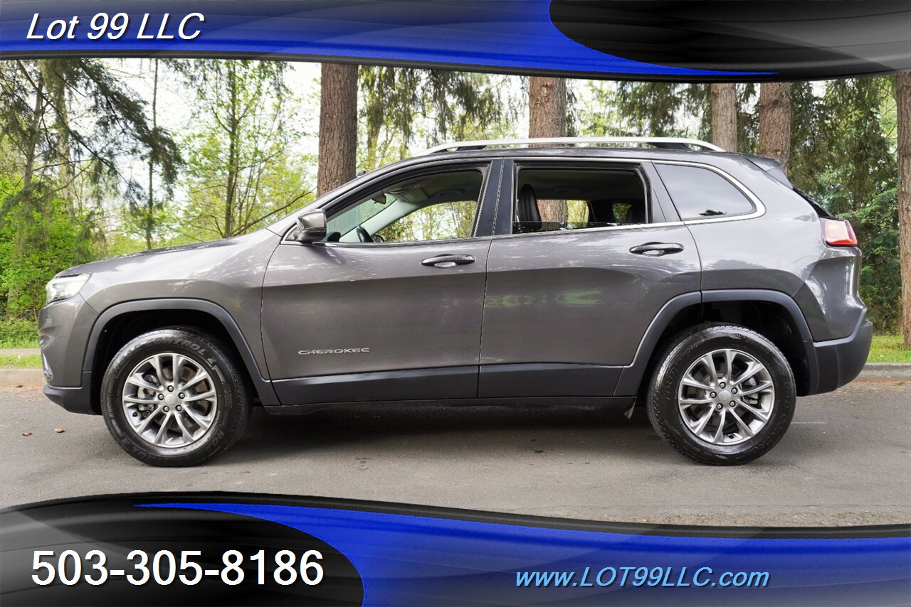 2019 Jeep Cherokee Latitude Plus 4X4 Only 56K Low MIles Premium Wheel  Newer Tires 29 MPG - Photo 1 - Milwaukie, OR 97267