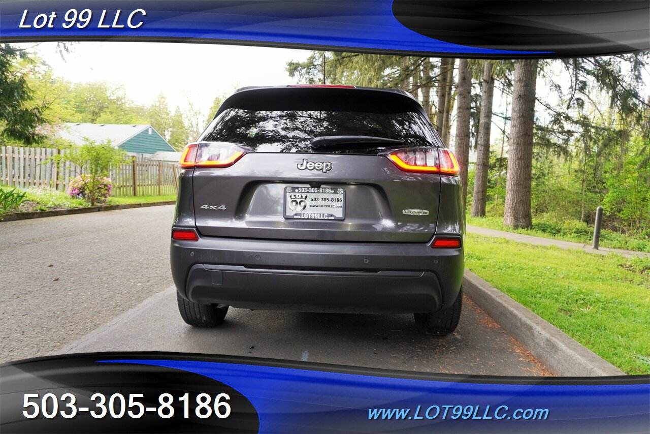 2019 Jeep Cherokee Latitude Plus 4X4 Only 56K Low MIles Premium Wheel  Newer Tires 29 MPG - Photo 10 - Milwaukie, OR 97267