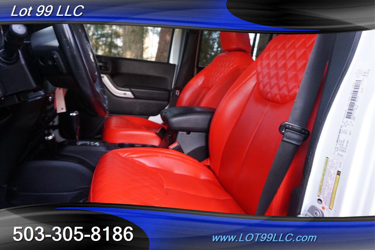 2014 Jeep Wrangler Unlimited Sahara 4x4 RED Leather Seats HARD TOP   - Photo 2 - Milwaukie, OR 97267