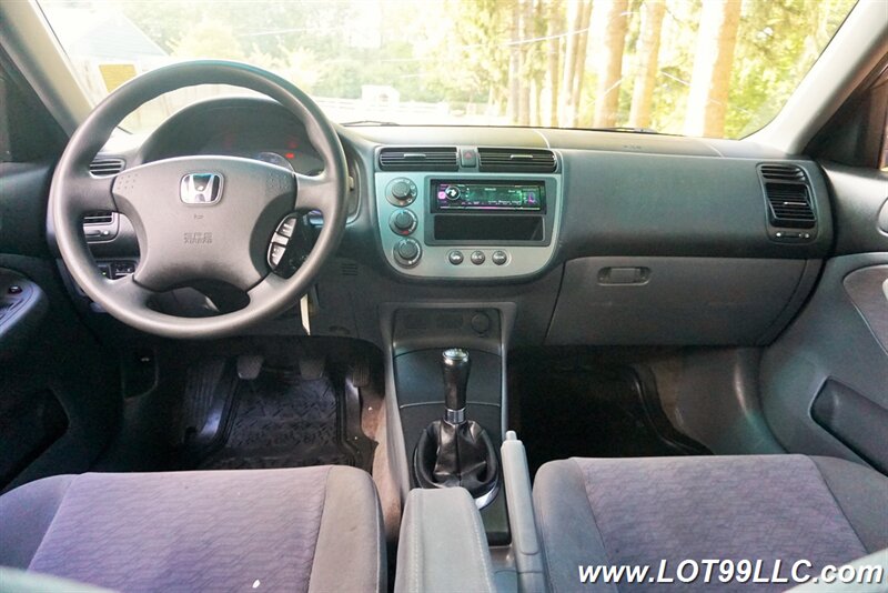 2005 Honda Civic Hybrid Sedan 1.3L 5 Speed Manual 45 MPG  