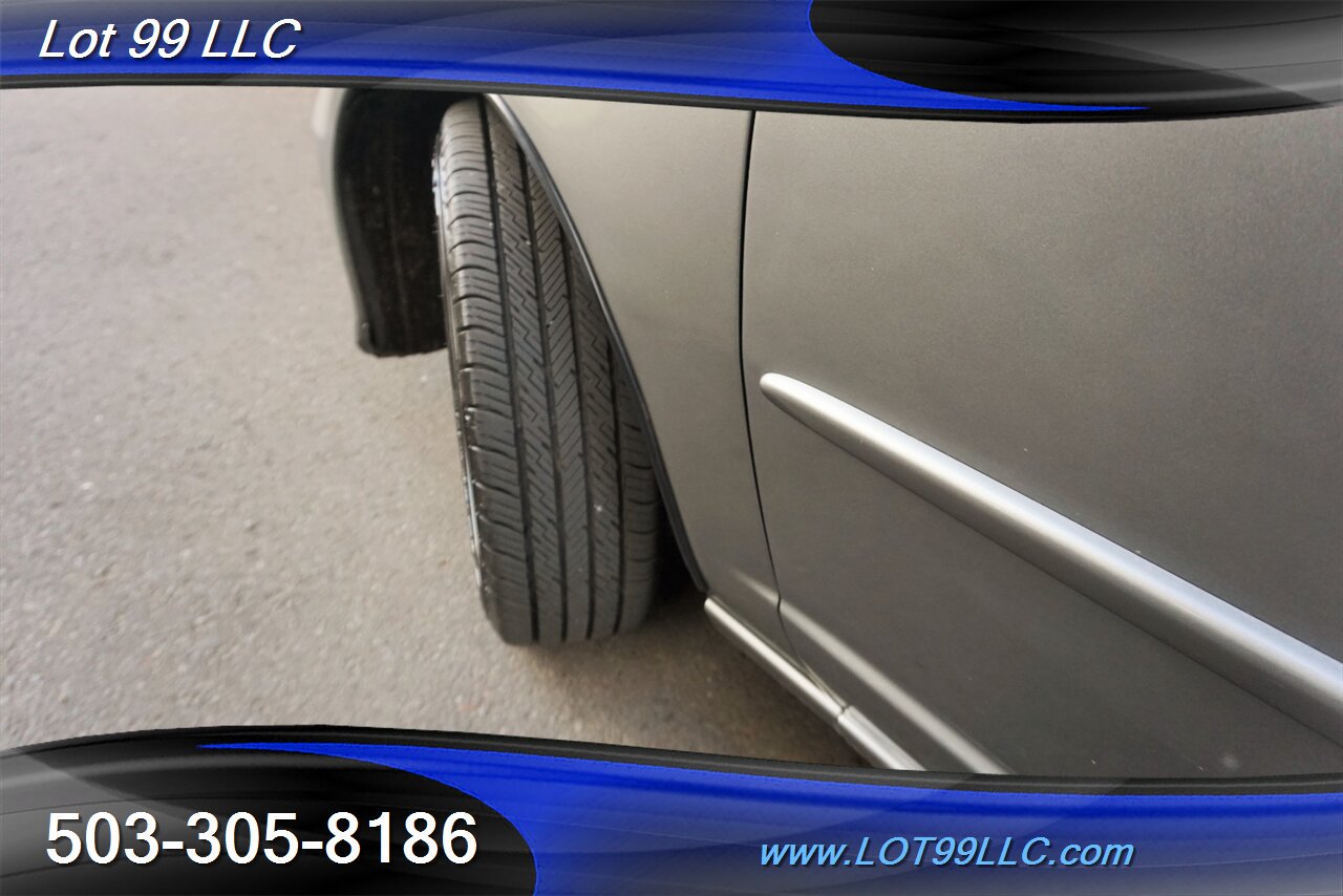 2005 Honda Civic Hybrid Sedan 1.3L 5 Speed Manual 45 MPG - Photo 4 - Milwaukie, OR 97267