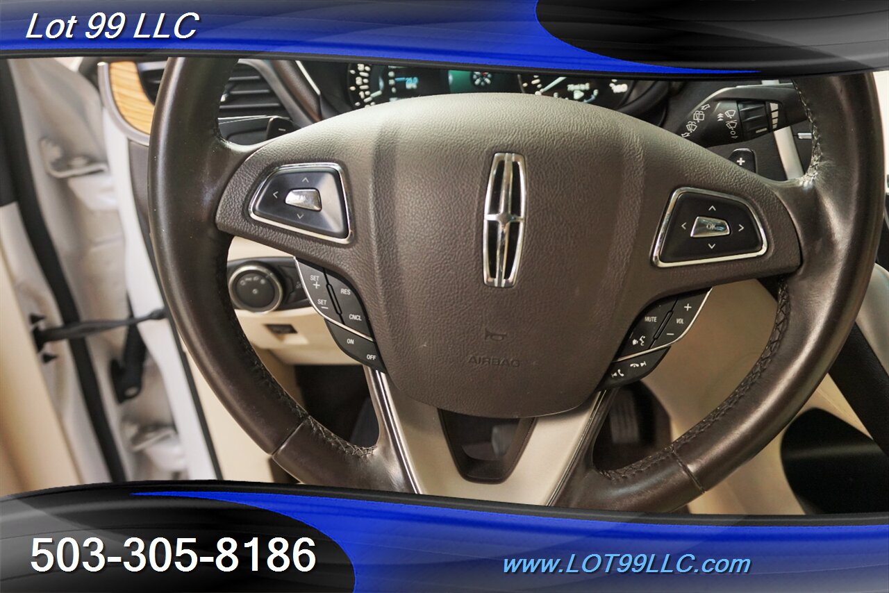 2016 Lincoln MKC Suv Heated Leather Pano Moon Roof Chrome Wheels   - Photo 23 - Milwaukie, OR 97267