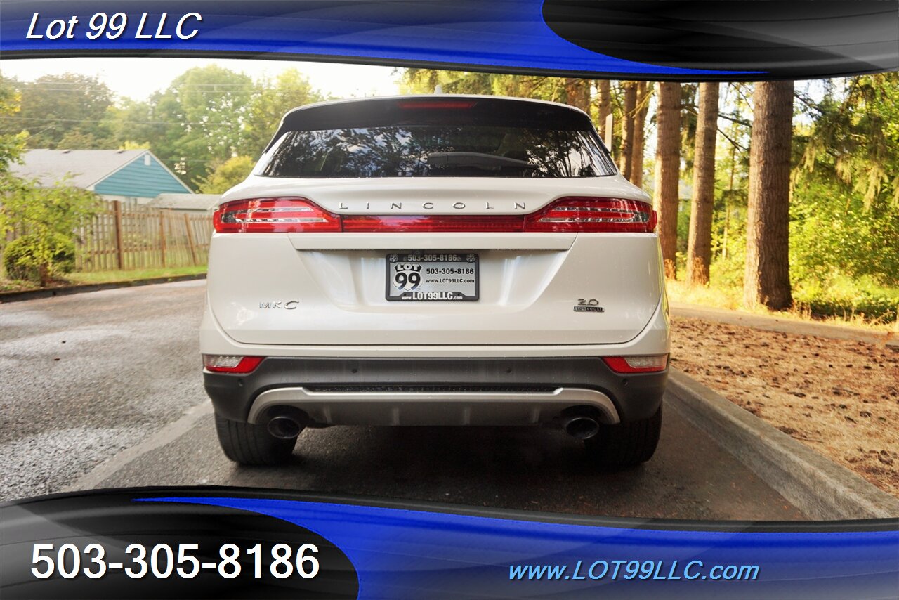 2016 Lincoln MKC Suv Heated Leather Pano Moon Roof Chrome Wheels   - Photo 10 - Milwaukie, OR 97267