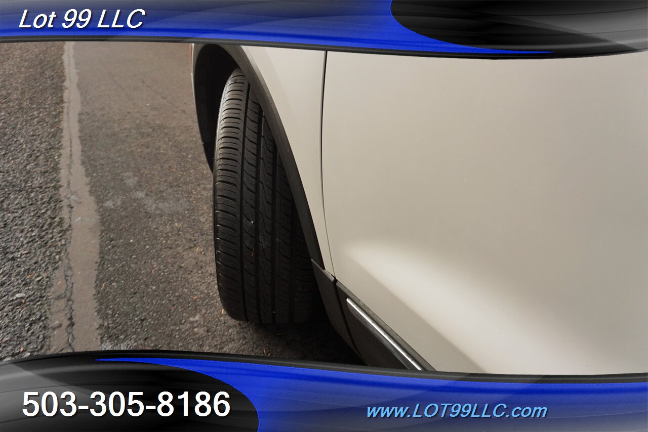 2016 Lincoln MKC Suv Heated Leather Pano Moon Roof Chrome Wheels   - Photo 4 - Milwaukie, OR 97267