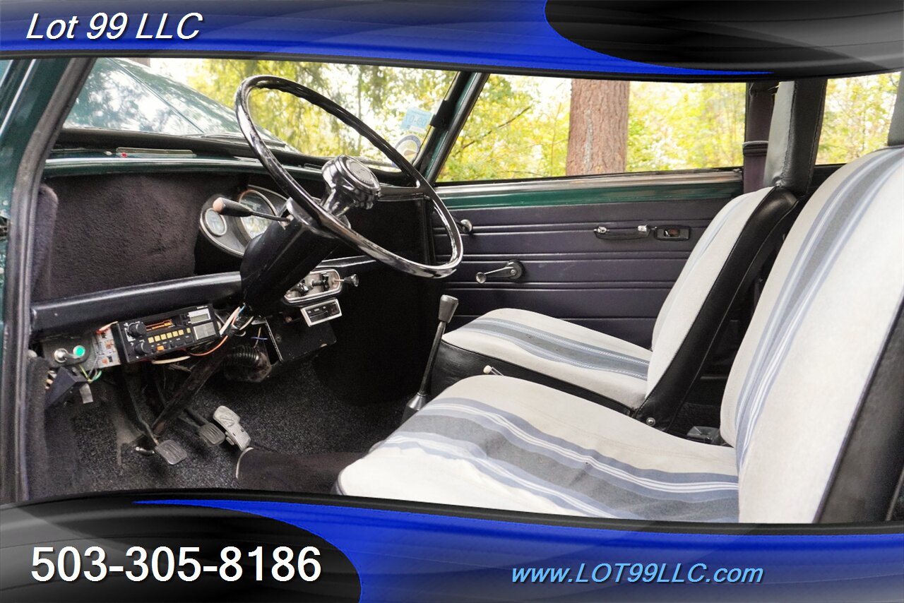 1974 MINI Cooper Classic British Racing Green 4 Speed White Roof   - Photo 2 - Milwaukie, OR 97267