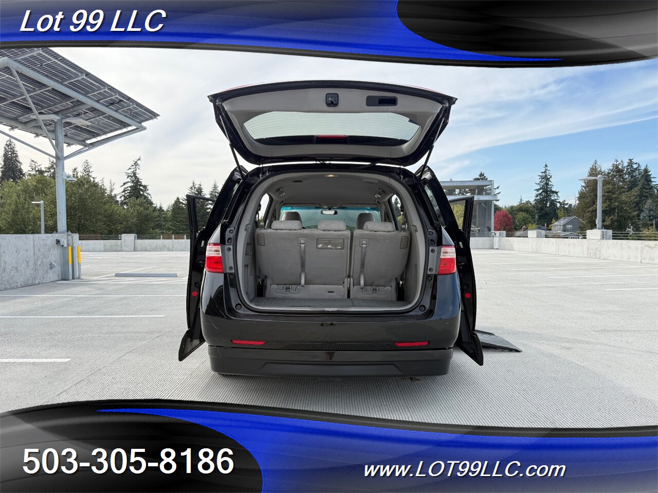 2011 Honda Odyssey EX WHEELCHAIR VAN Kneeling 30 " Power Ramp B&D TURN  TRANSFER SEAT  NEW TIRES Navigation - Photo 32 - Milwaukie, OR 97267