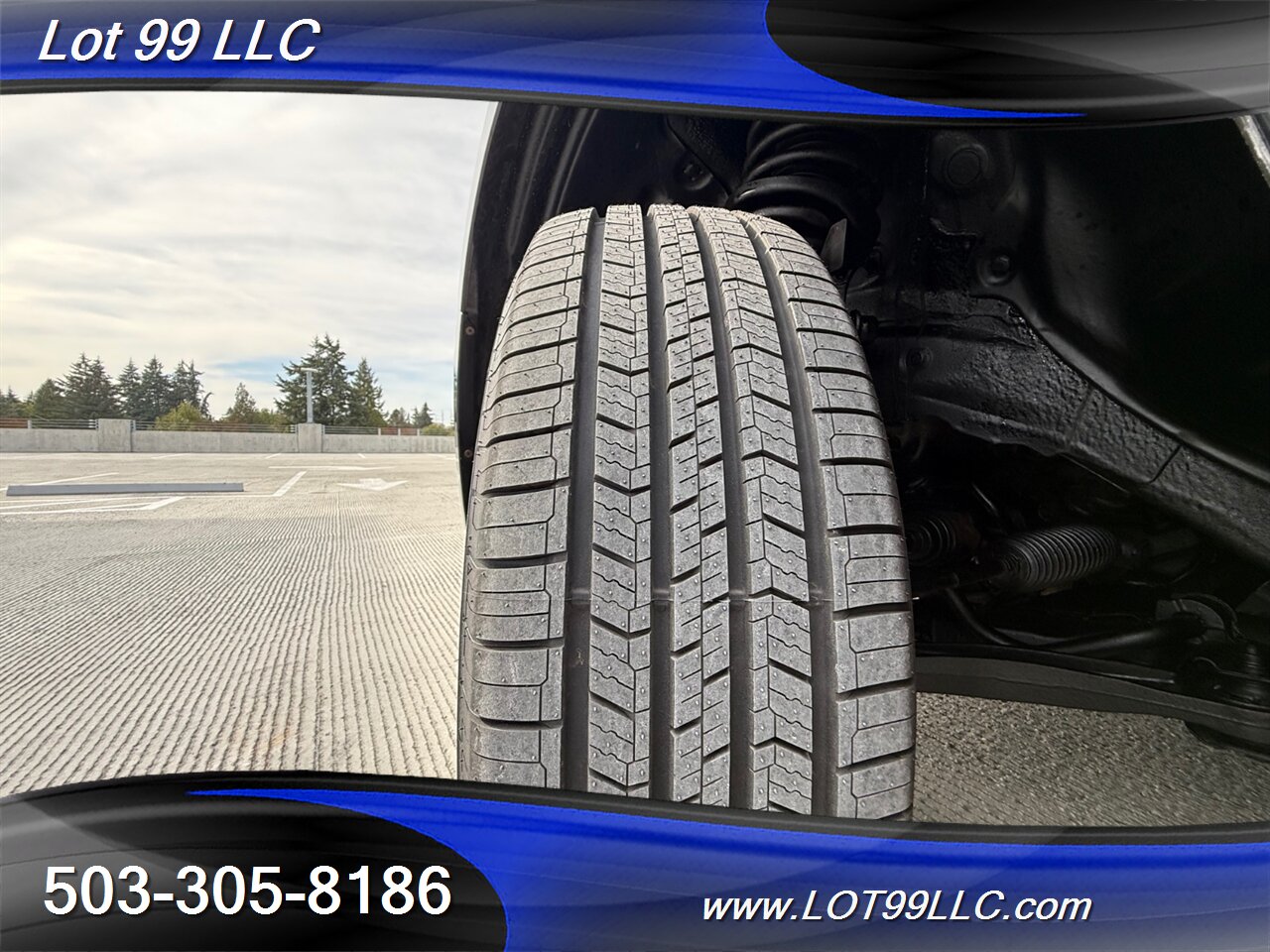2011 Honda Odyssey EX WHEELCHAIR VAN Kneeling 30 " Power Ramp B&D TURN  TRANSFER SEAT  NEW TIRES Navigation - Photo 24 - Milwaukie, OR 97267