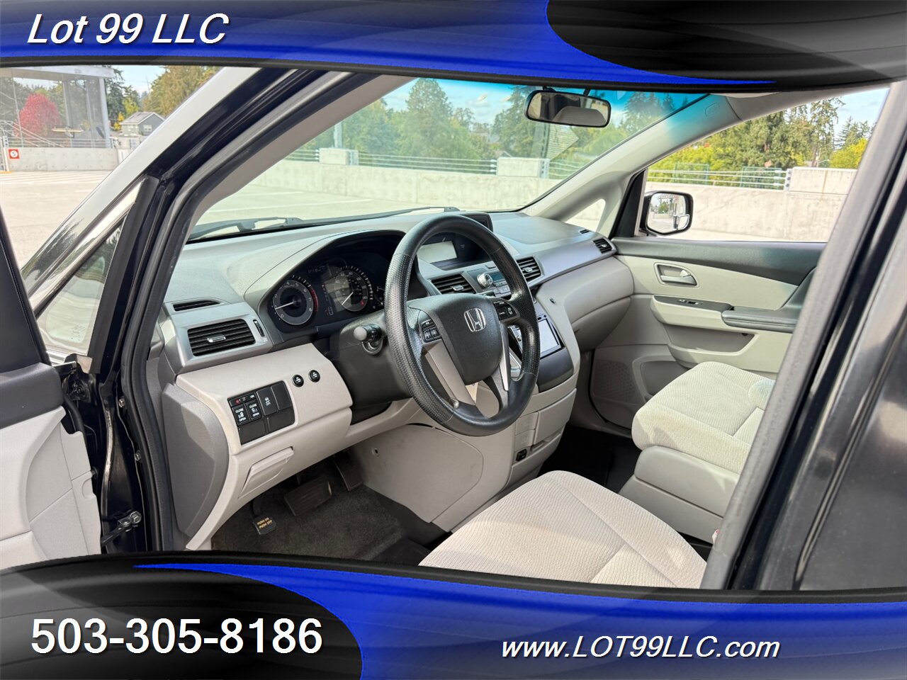 2011 Honda Odyssey EX WHEELCHAIR VAN Kneeling 30 " Power Ramp B&D TURN  TRANSFER SEAT  NEW TIRES Navigation - Photo 39 - Milwaukie, OR 97267