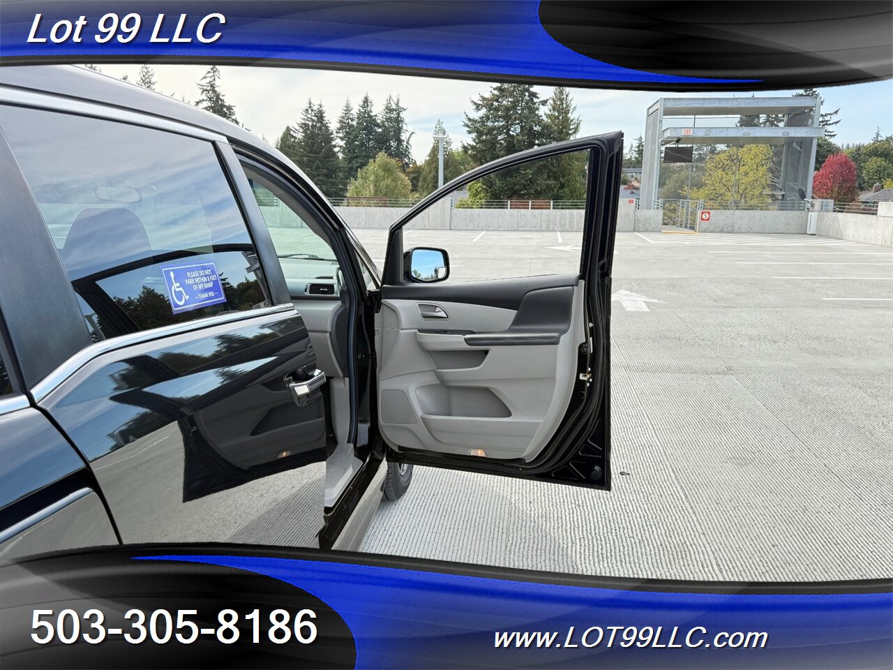 2011 Honda Odyssey EX WHEELCHAIR VAN Kneeling 30 " Power Ramp B&D TURN  TRANSFER SEAT  NEW TIRES Navigation - Photo 43 - Milwaukie, OR 97267