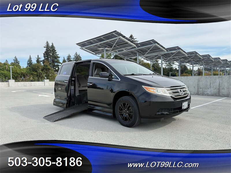 2011 Honda Odyssey EX WHEELCHAIR VAN Kneeling 30