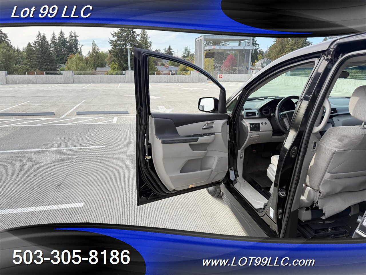 2011 Honda Odyssey EX WHEELCHAIR VAN Kneeling 30 " Power Ramp B&D TURN  TRANSFER SEAT  NEW TIRES Navigation - Photo 37 - Milwaukie, OR 97267
