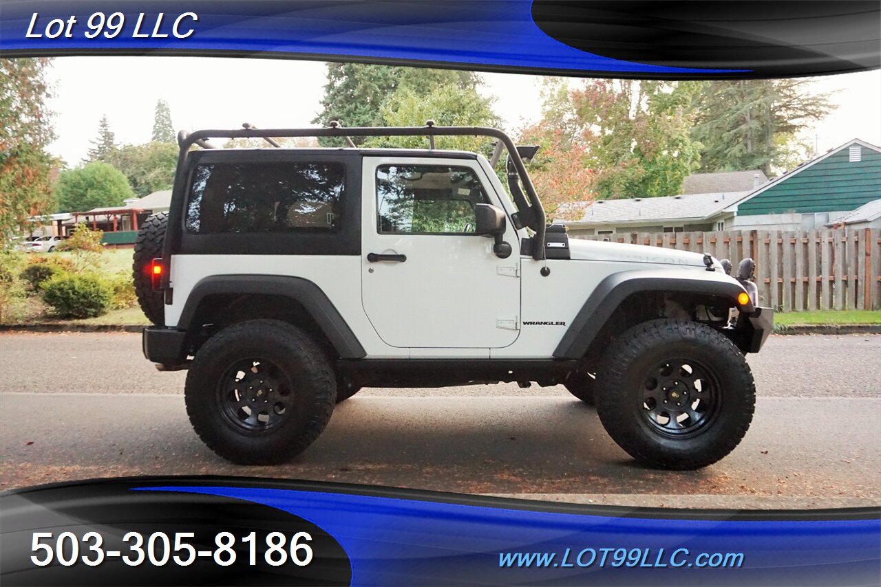 2012 Jeep Wrangler Rubicon 4X4 V6 Leather LIFTED 35S Hard Top   - Photo 8 - Milwaukie, OR 97267