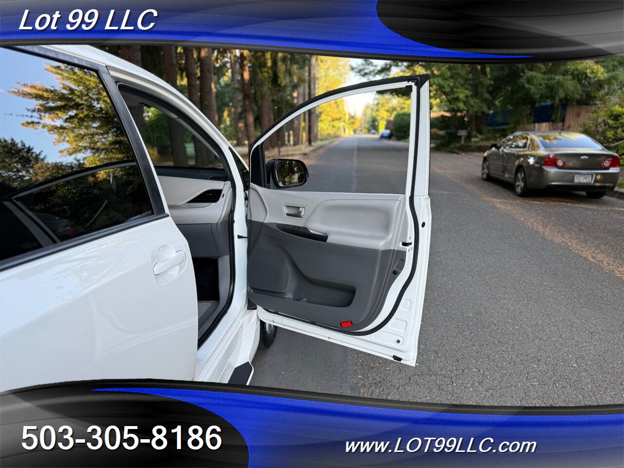 2020 Toyota Sienna LE 67k Miles WHEELCHAIR VAN New Tires Navi Cam   - Photo 39 - Milwaukie, OR 97267