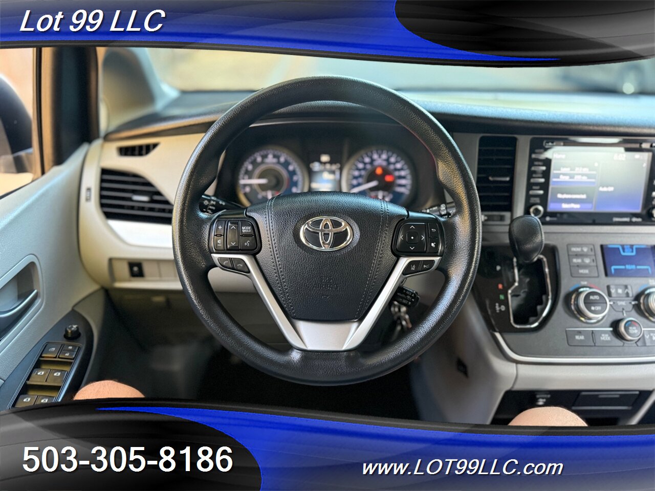 2020 Toyota Sienna LE 67k Miles WHEELCHAIR VAN New Tires Navi Cam   - Photo 12 - Milwaukie, OR 97267