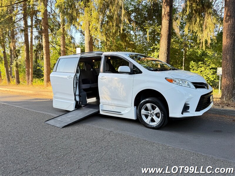 2020 Toyota Sienna LE 67k Miles WHEELCHAIR VAN New Tires Navi Cam  Kneeling Lowered Floor Pan