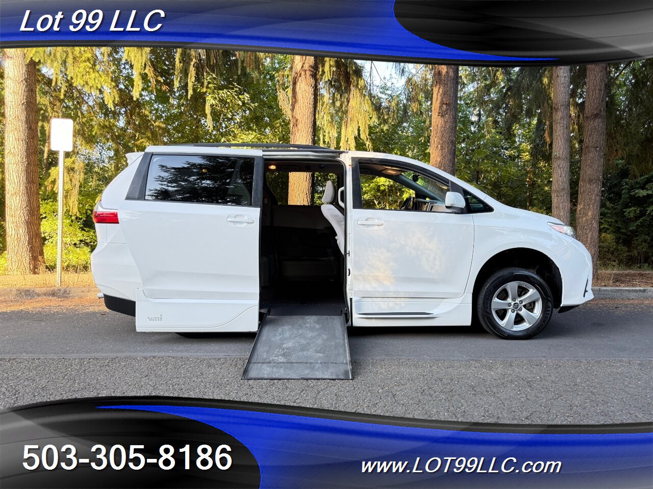 2020 Toyota Sienna LE 67k Miles WHEELCHAIR VAN New Tires Navi Cam   - Photo 1 - Milwaukie, OR 97267