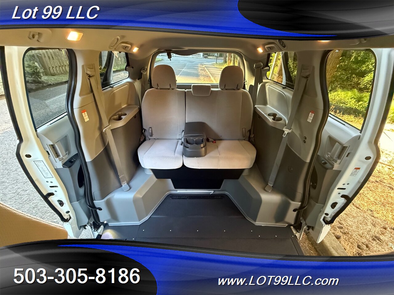 2020 Toyota Sienna LE 67k Miles WHEELCHAIR VAN New Tires Navi Cam   - Photo 43 - Milwaukie, OR 97267