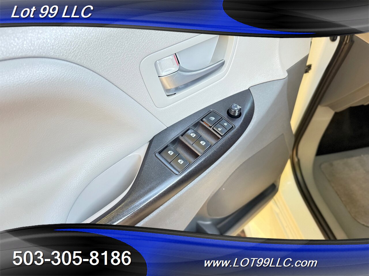 2020 Toyota Sienna LE 67k Miles WHEELCHAIR VAN New Tires Navi Cam   - Photo 28 - Milwaukie, OR 97267