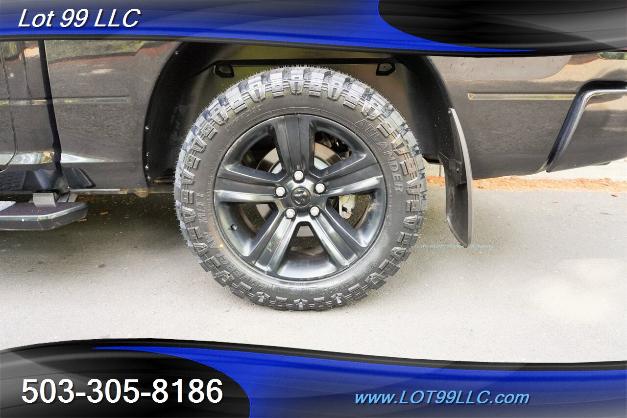 2015 RAM 1500 Sport 4x4 V8 HEMI Auto Heated leather Seats Black Wheels NEW TIRES Short Bed Local Trade - Photo 3 - Milwaukie, OR 97267