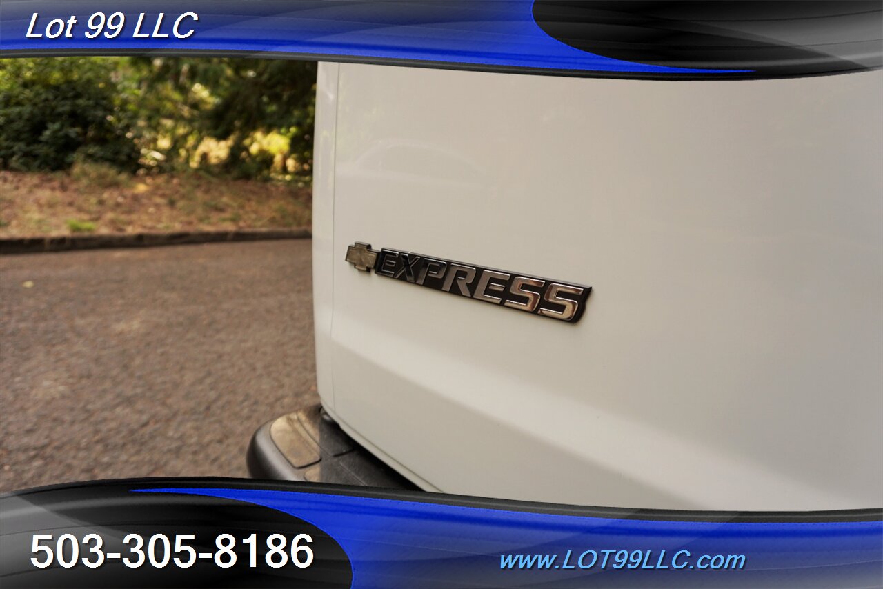 2017 Chevrolet Express LT 3500 15 Passenger Van V8 4.8L Auto BFG Tires   - Photo 29 - Milwaukie, OR 97267