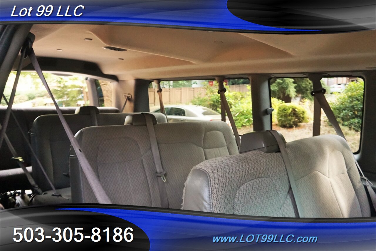 2017 Chevrolet Express LT 3500 15 Passenger Van V8 4.8L Auto BFG Tires   - Photo 15 - Milwaukie, OR 97267