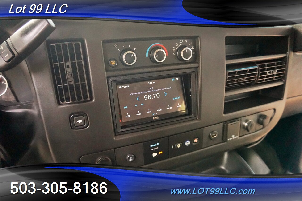 2017 Chevrolet Express LT 3500 15 Passenger Van V8 4.8L Auto BFG Tires   - Photo 22 - Milwaukie, OR 97267