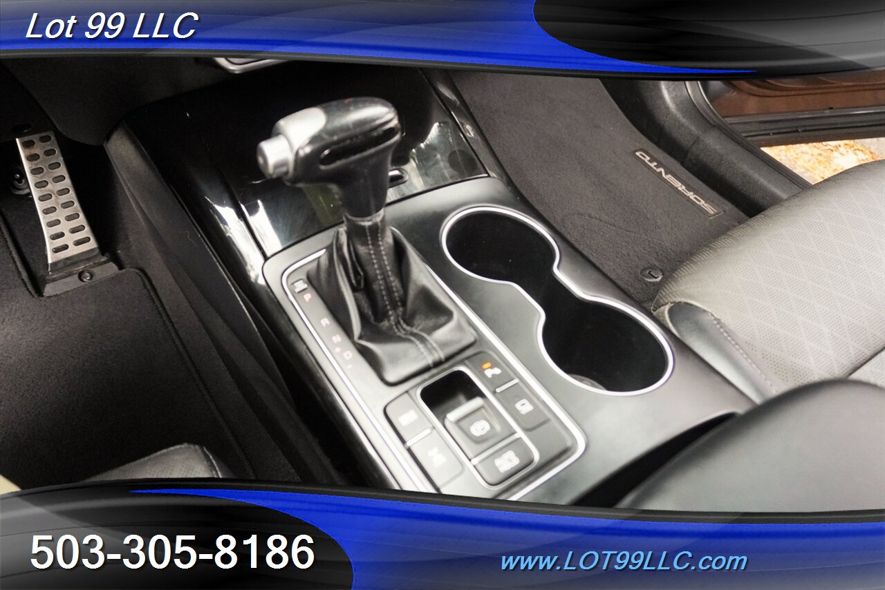 2019 Kia Sorento SXL Limited AWD Heated Leather Pano Roof GPS 3 ROW   - Photo 24 - Milwaukie, OR 97267