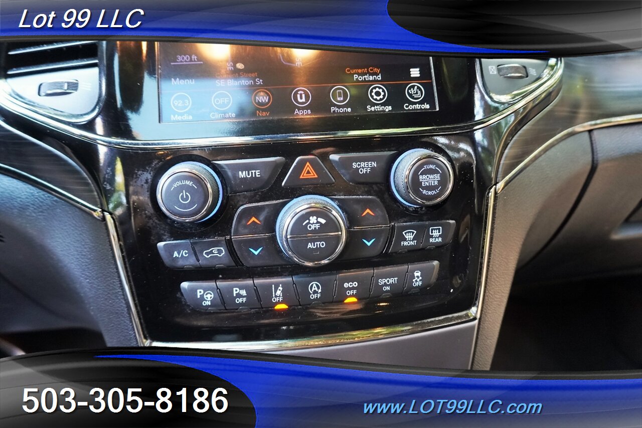 2020 Jeep Grand Cherokee Limited 4X4 V6 3.6L Auto Heated Leather Seats  Moon Roof TINTED WINDOWS Premium Wheels Newer Tires - Photo 21 - Milwaukie, OR 97267