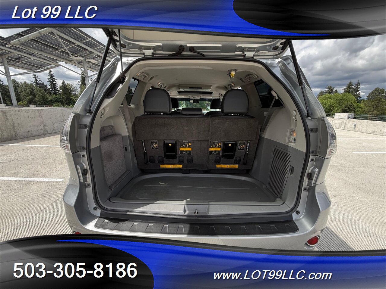 2014 Toyota Sienna SE Side Ramp WHEELCHAIR VAN 6-Passenger Leather  DVD Sunroof Power Ramp - Photo 27 - Milwaukie, OR 97267