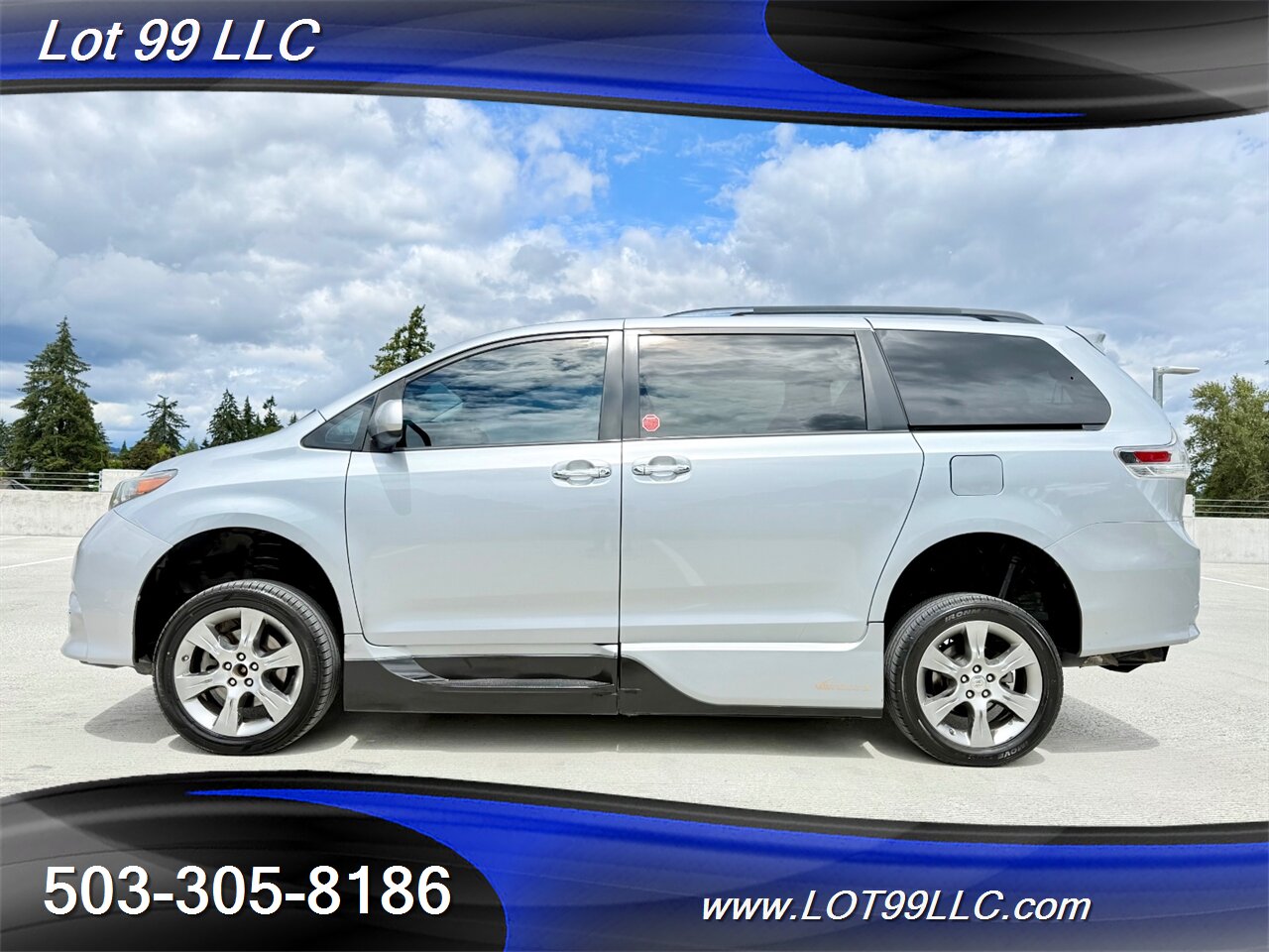 2014 Toyota Sienna SE Side Ramp WHEELCHAIR VAN 6-Passenger Leather  DVD Sunroof Power Ramp - Photo 5 - Milwaukie, OR 97267