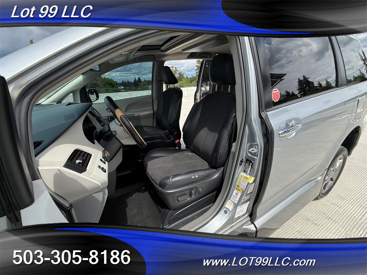 2014 Toyota Sienna SE Side Ramp WHEELCHAIR VAN 6-Passenger Leather  DVD Sunroof Power Ramp - Photo 15 - Milwaukie, OR 97267