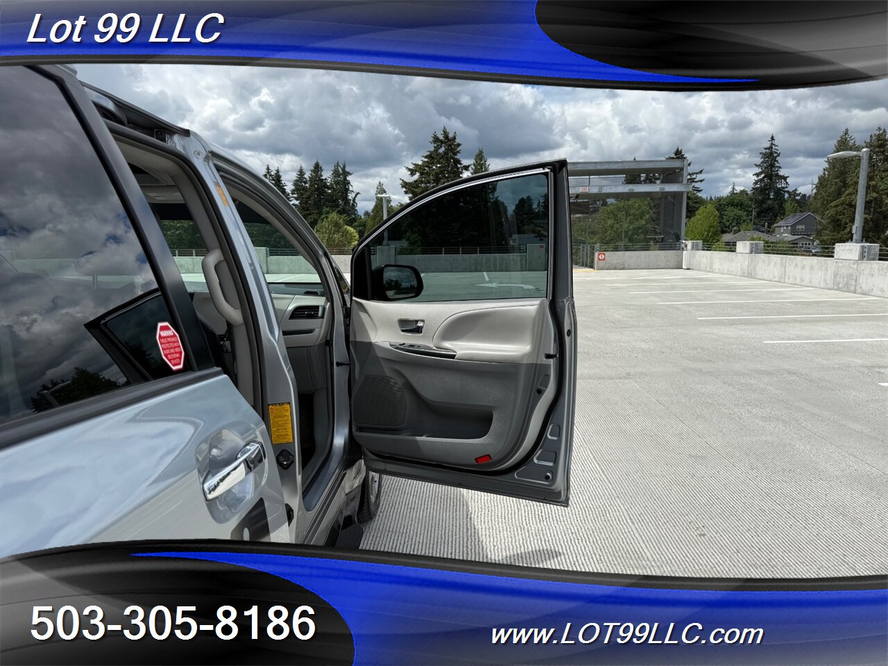 2014 Toyota Sienna SE Side Ramp WHEELCHAIR VAN 6-Passenger Leather  DVD Sunroof Power Ramp - Photo 43 - Milwaukie, OR 97267