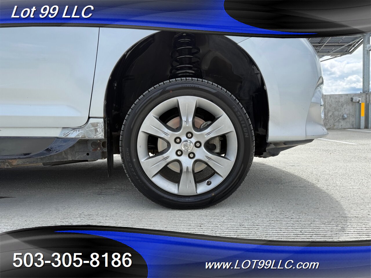 2014 Toyota Sienna SE Side Ramp WHEELCHAIR VAN 6-Passenger Leather  DVD Sunroof Power Ramp - Photo 29 - Milwaukie, OR 97267