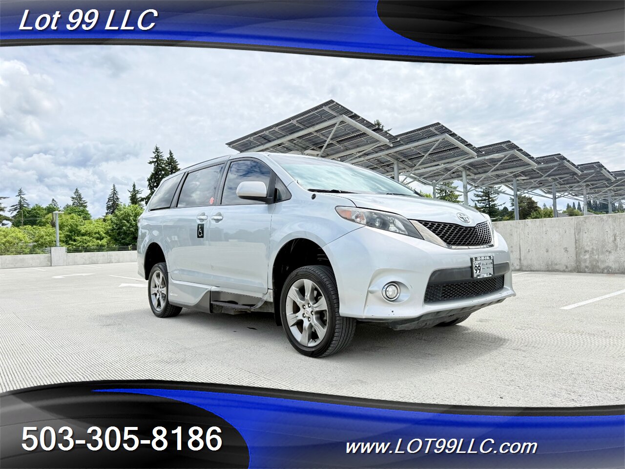 2014 Toyota Sienna SE Side Ramp WHEELCHAIR VAN 6-Passenger Leather  DVD Sunroof Power Ramp - Photo 8 - Milwaukie, OR 97267