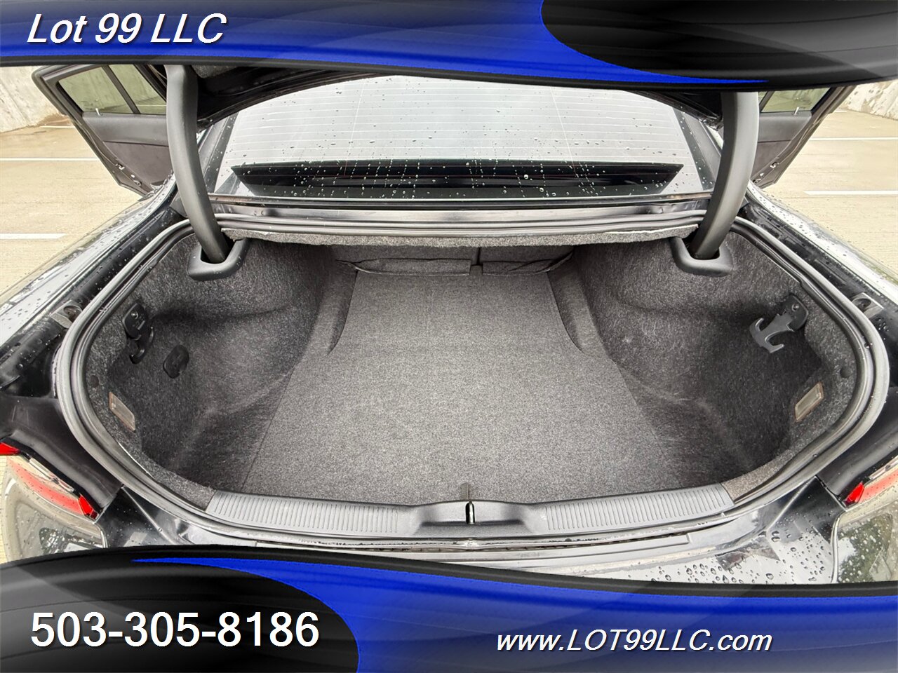 2015 Dodge Charger SRT Hellcat ** 58k Miles ** HEMI 6.2L Supercharged  1-Owner NEW TIRES - Photo 26 - Milwaukie, OR 97267