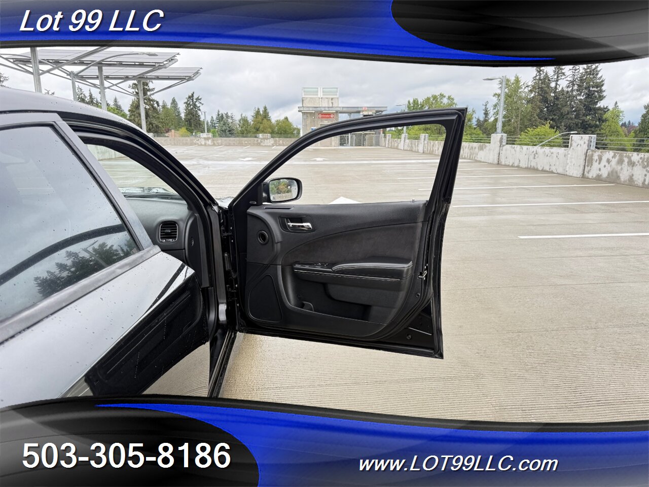 2015 Dodge Charger SRT Hellcat ** 58k Miles ** HEMI 6.2L Supercharged  1-Owner NEW TIRES - Photo 51 - Milwaukie, OR 97267