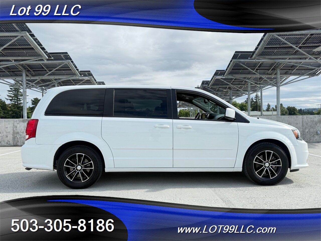 2017 Dodge Grand Caravan GT Leather DVD Entertainment Navi Cam  Quad Captain Seats 7 Passeger - Photo 7 - Milwaukie, OR 97267