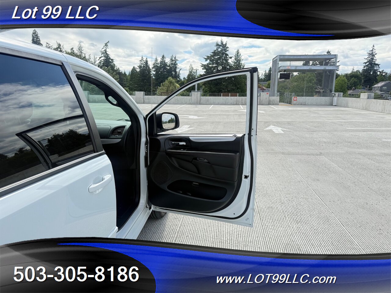 2017 Dodge Grand Caravan GT Leather DVD Entertainment Navi Cam  Quad Captain Seats 7 Passeger - Photo 42 - Milwaukie, OR 97267