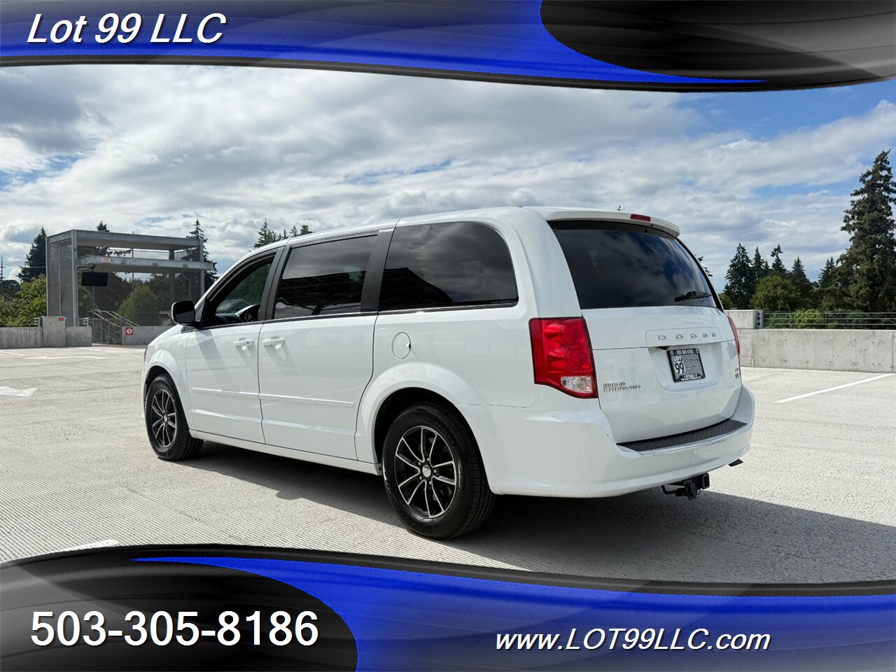 2017 Dodge Grand Caravan GT Leather DVD Entertainment Navi Cam  Quad Captain Seats 7 Passeger - Photo 10 - Milwaukie, OR 97267