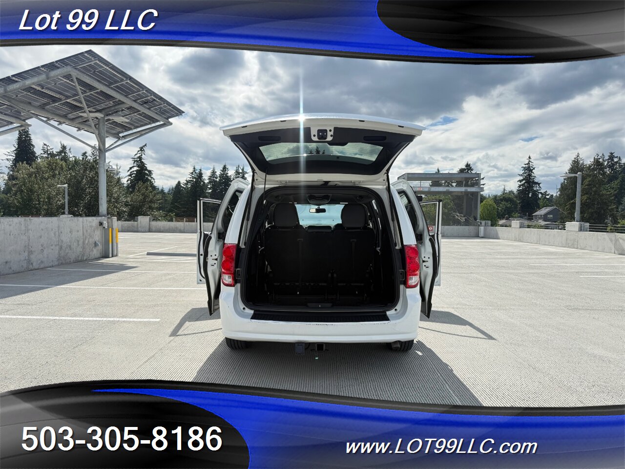 2017 Dodge Grand Caravan GT Leather DVD Entertainment Navi Cam  Quad Captain Seats 7 Passeger - Photo 32 - Milwaukie, OR 97267