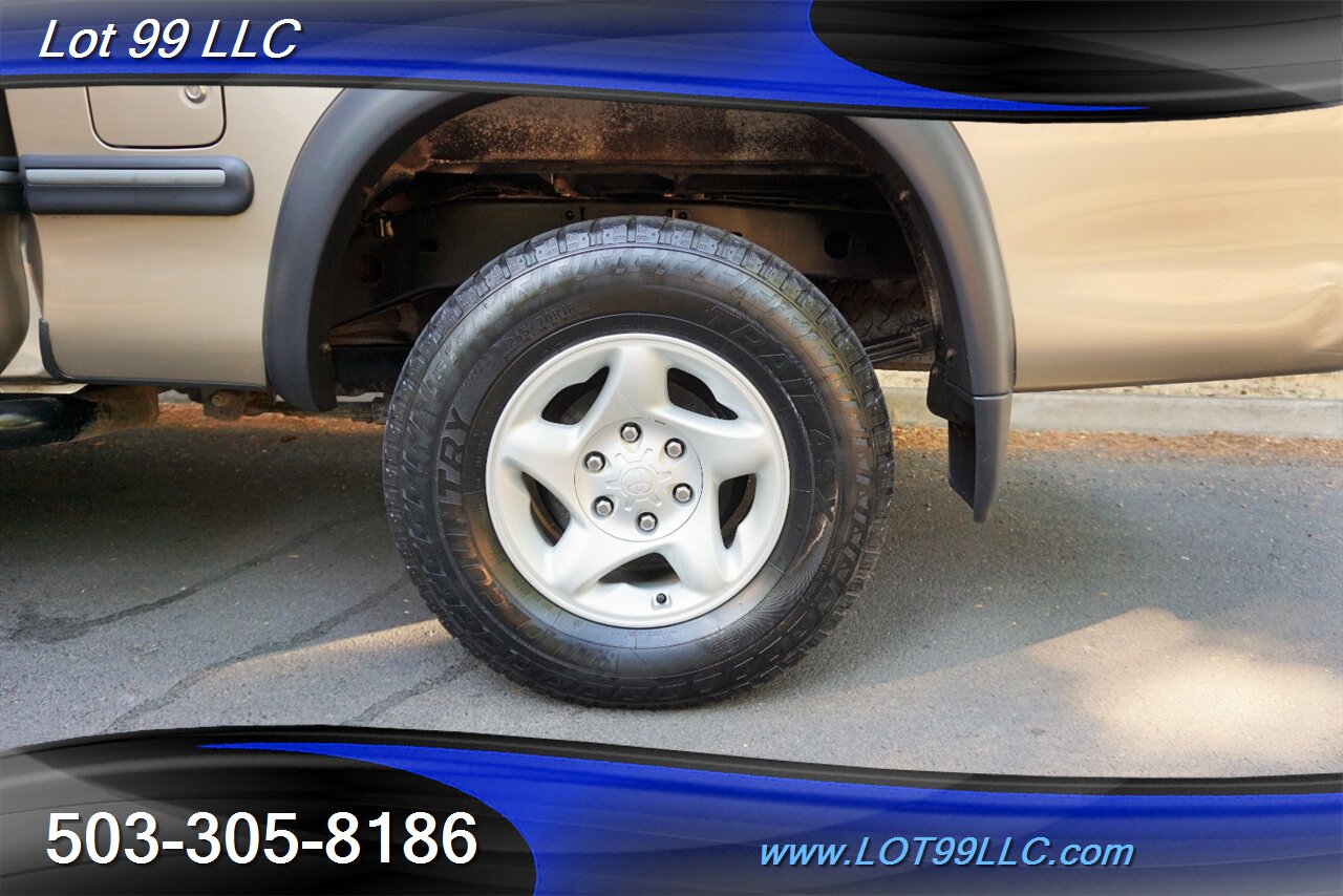 2001 Toyota Tundra SR5 Extended Cab 4x4 122k V8 Auto Canopy 1 OWNER - Photo 3 - Milwaukie, OR 97267