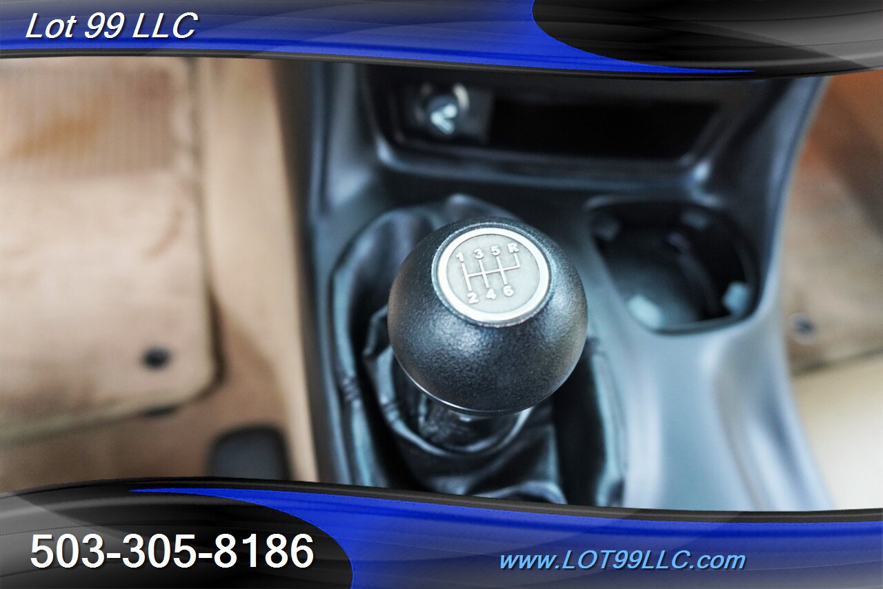 2004 Chevrolet Corvette Coupe Only 27K V8 LS1 6 Speed Manual Glass Roof   - Photo 2 - Milwaukie, OR 97267