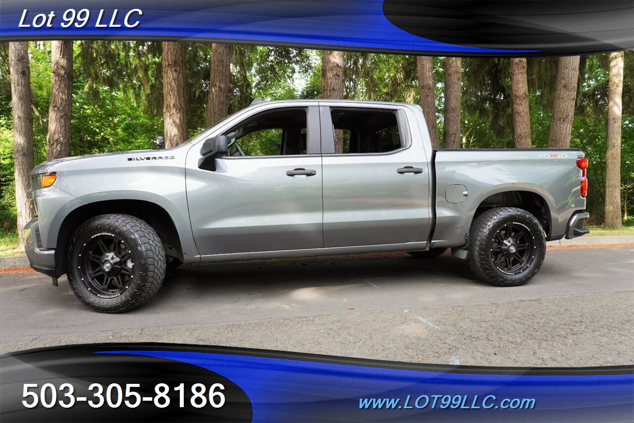 2021 Chevrolet Silverado 1500 Custom 4X4 Crew Cab Auto Short Bed LIFTED 20  Black Wheels OFF ROAD TIRES 2 OWNERS - Photo 5 - Milwaukie, OR 97267