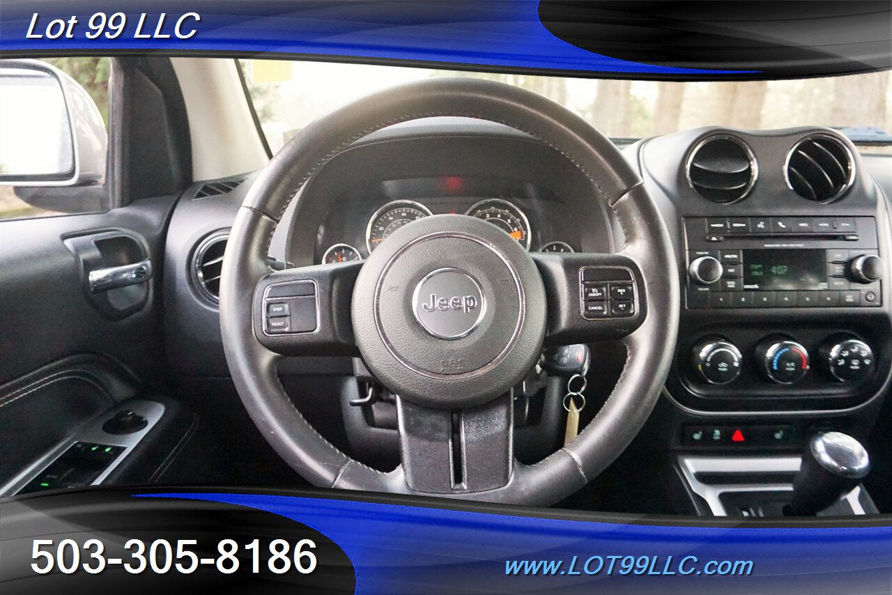 2014 Jeep Compass Latitude 4X4 60K Premium Wheels 2 OWNERS   - Photo 19 - Milwaukie, OR 97267