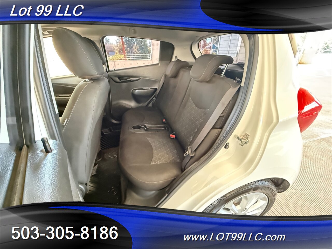 2020 Chevrolet Spark 1LT CVT  38MPG Commuter Car Backup Cam  AC Apple CarPlay Android Auto - Photo 40 - Milwaukie, OR 97267