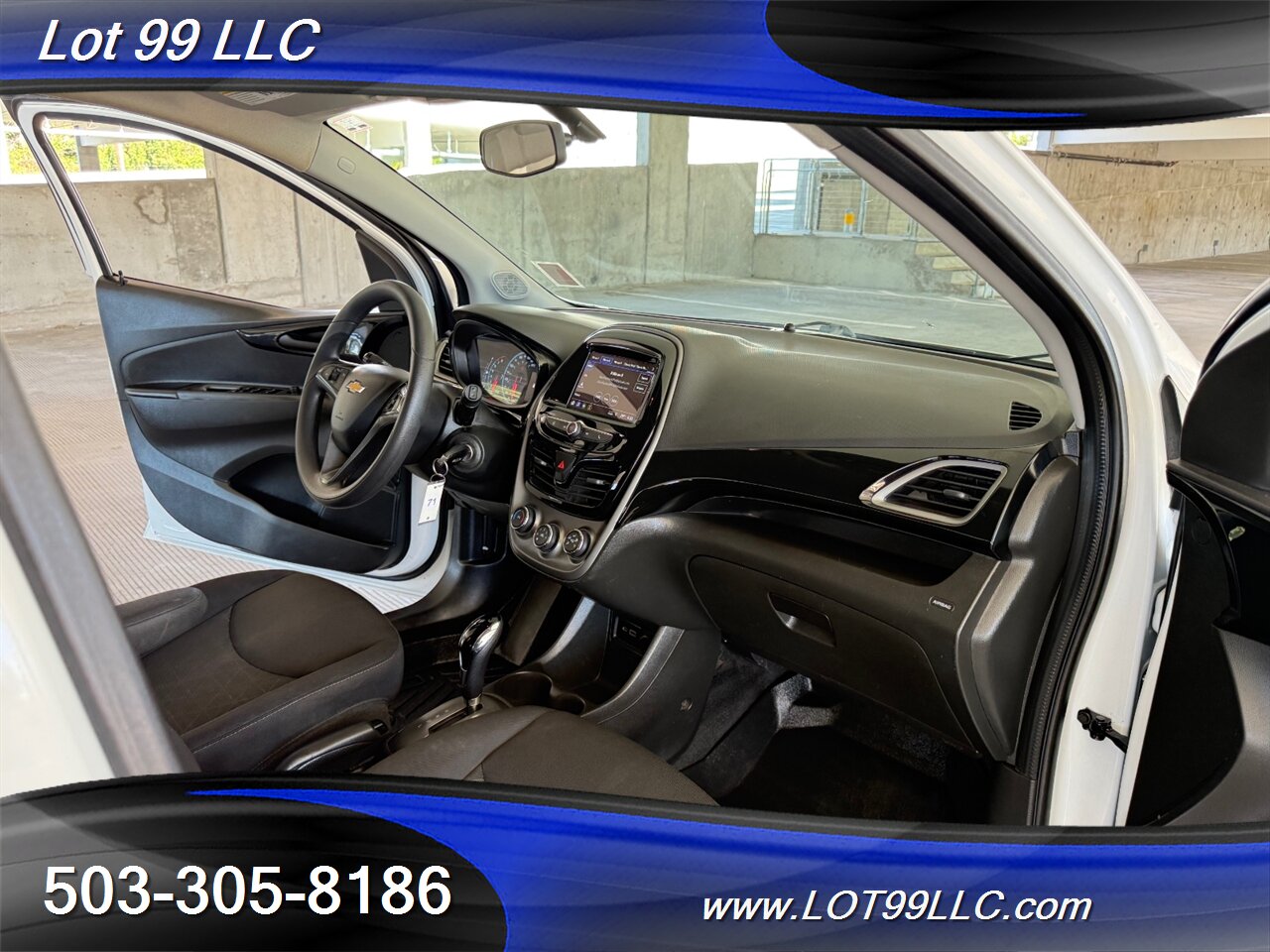 2020 Chevrolet Spark 1LT CVT  38MPG Commuter Car Backup Cam  AC Apple CarPlay Android Auto - Photo 37 - Milwaukie, OR 97267