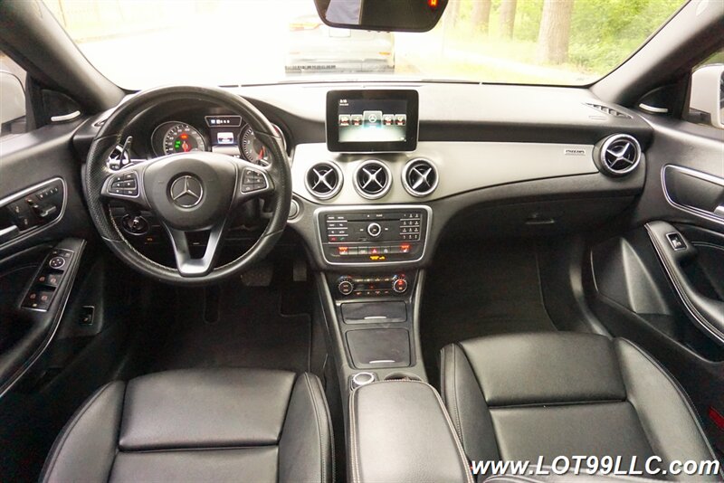 2016 Mercedes-Benz CLA CLA 250 4MATIC Heated Leather GPS PANO 1 OWNER  